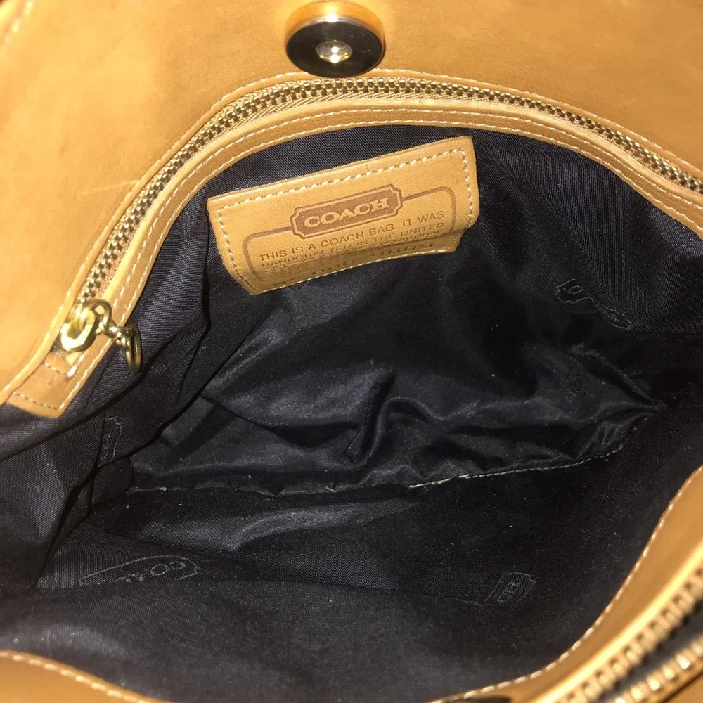 Coach Brown Leather Shoulder Bag - Picture 8 of 8